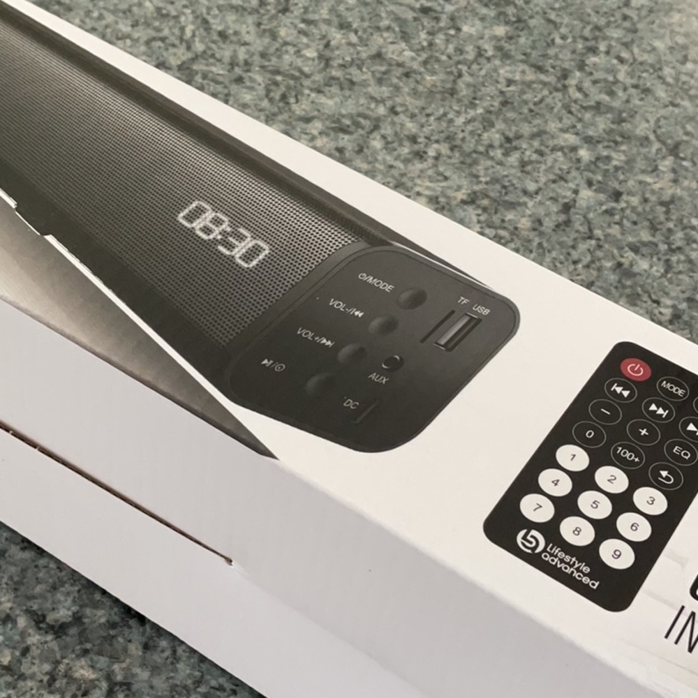 Lifestyle high definition sound bar wireless speaker. New! - Picture 4 of 8